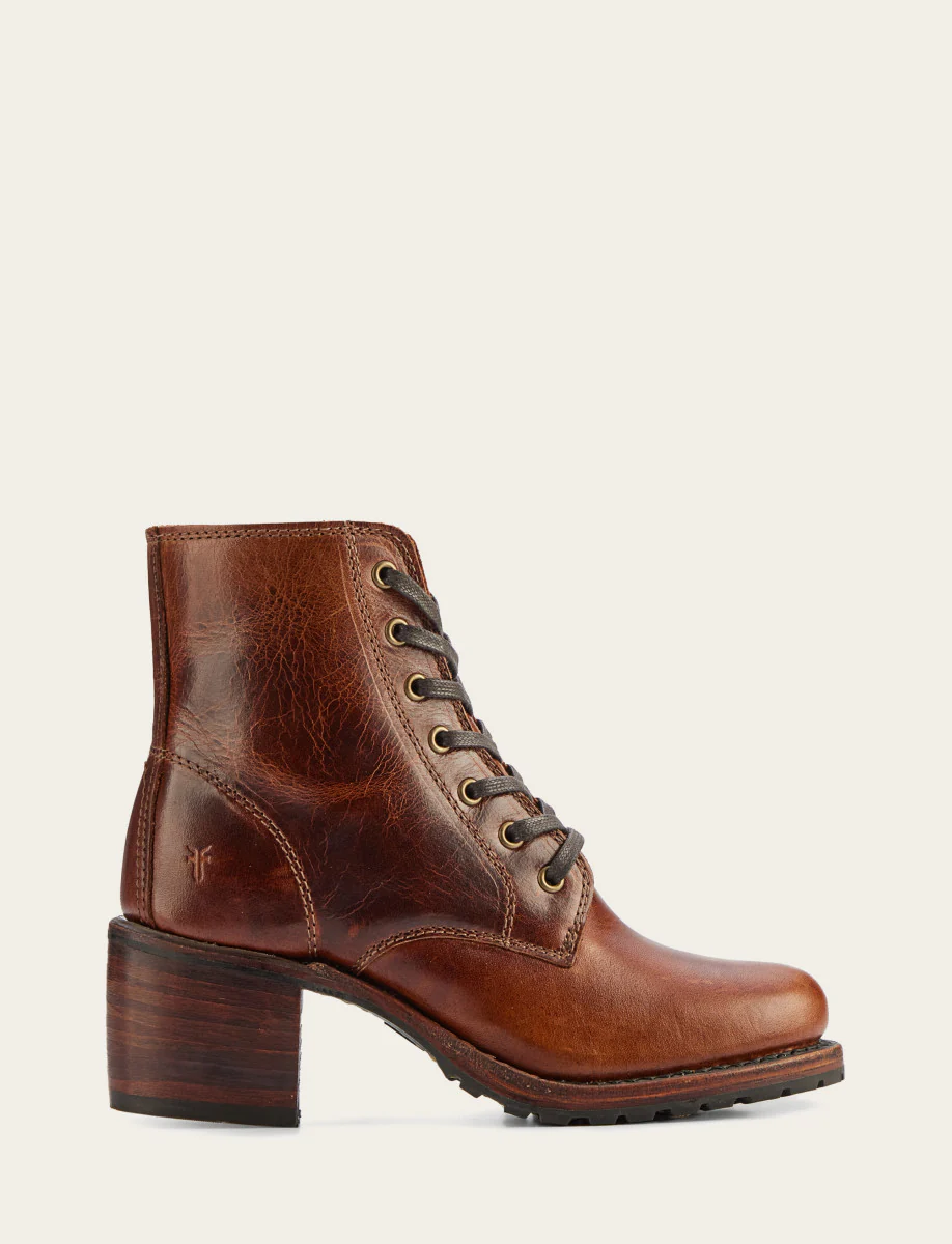 Women  Sabrina 6G Lace Up