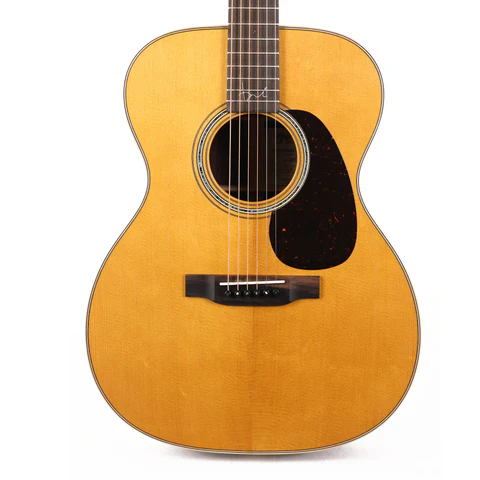 Martin 000-28 Brooke Ligertwood Signature Acoustic Natural