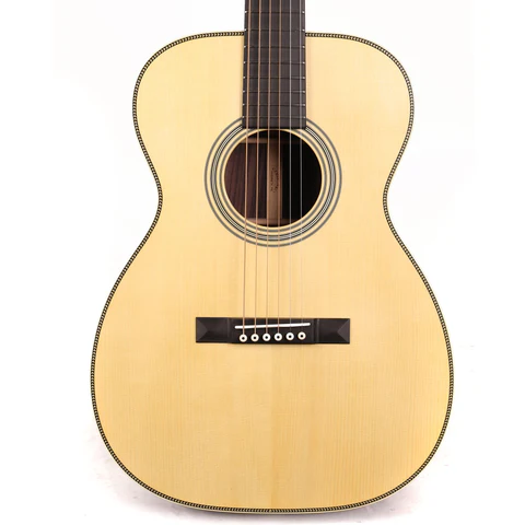 Martin Custom Shop 00 Grand Concert Adirondack Spruce and East Indian Rosewood Natural