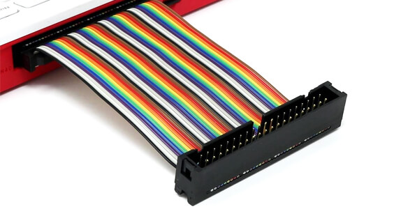 HAT ribbon cable fitted to Raspberry Pi 400 without HAT