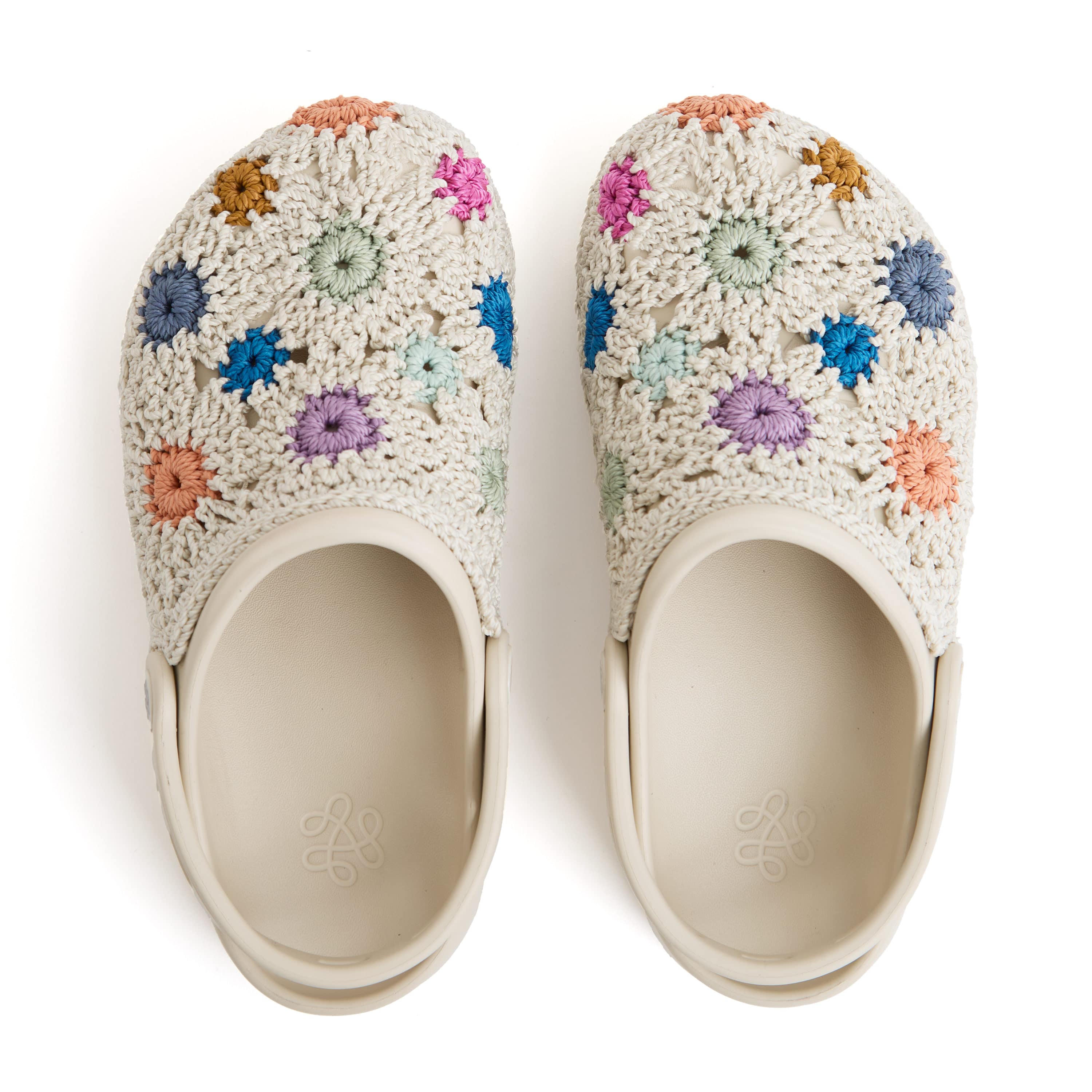 Image of Bolo Clog - Hand Crochet - Natural Multi Flowers