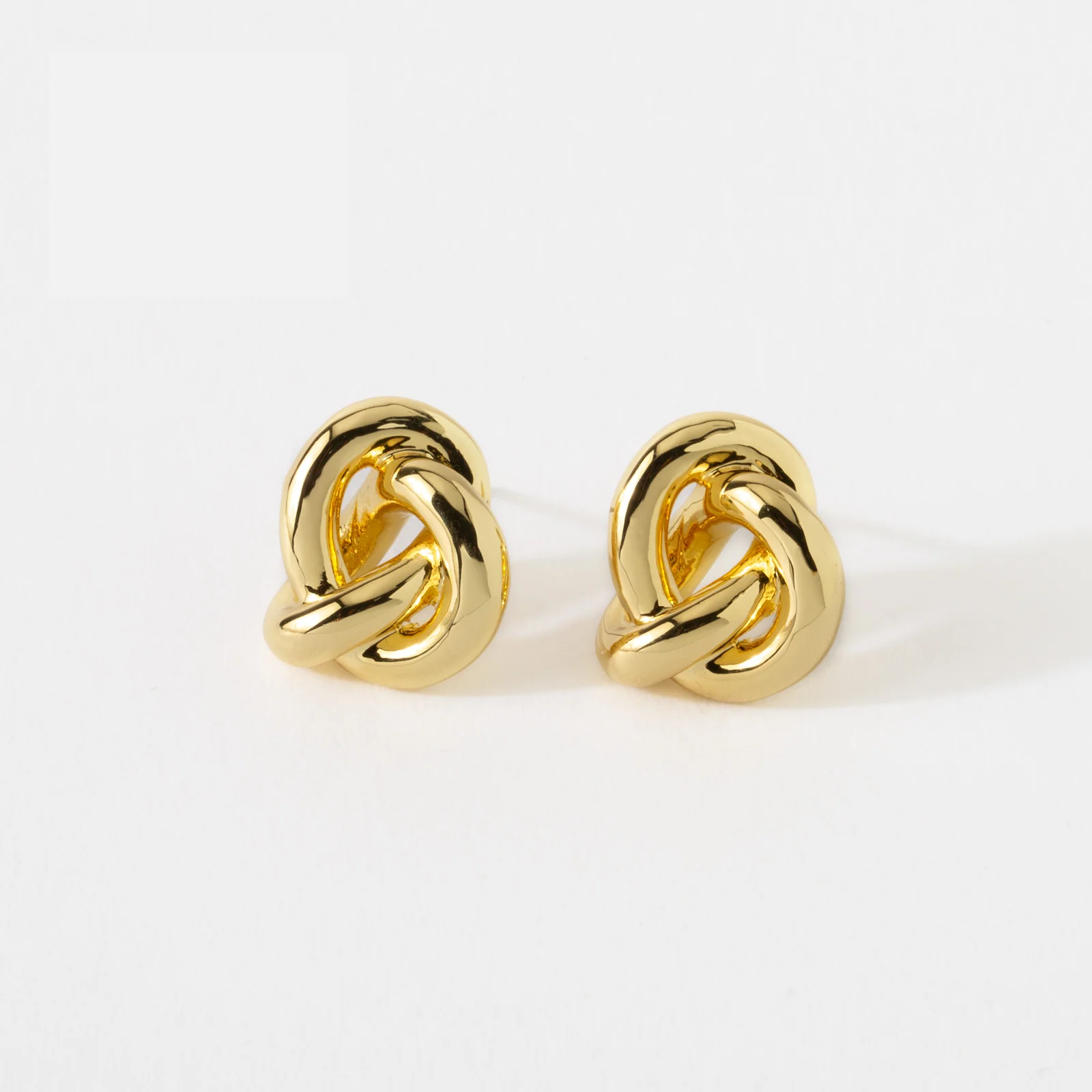 Image of The Knot Earring