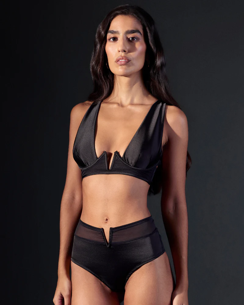 Image of Ikona Plunge Bra