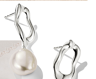 Silver earrings with frehswater pearl Natural Beauty