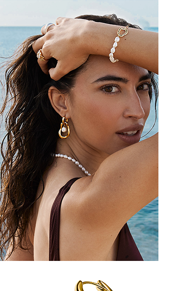Gold-plated hoop earrings with freshwater pearls Natural Beauty