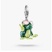 Silver charm pendant frog