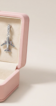 Charm pendant with colourful aeroplane silver