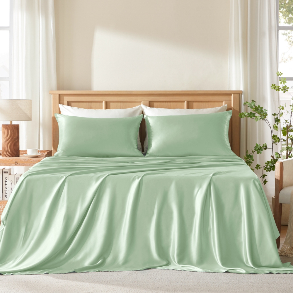 BEDDING SHEET SET