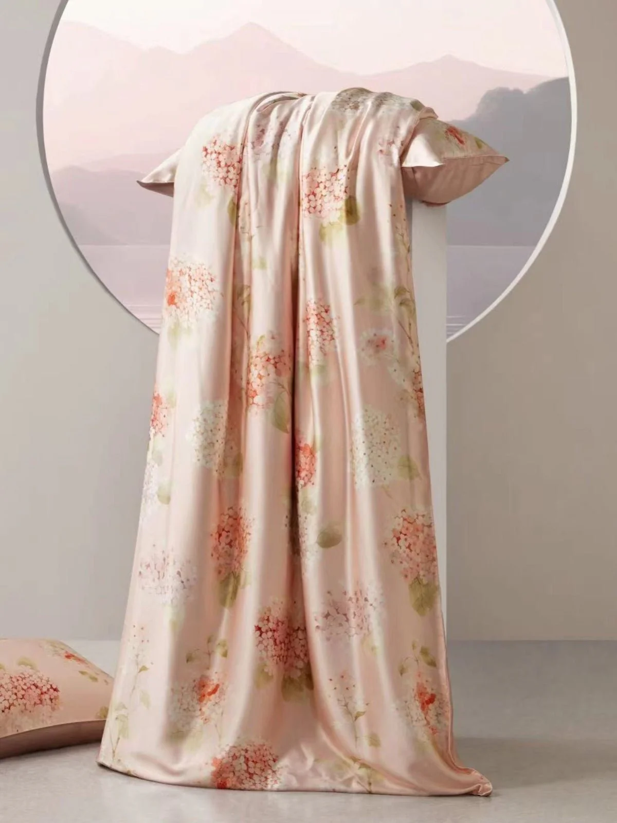 Image of Floral Print Silk Cooling Blanket Filled with 100% Mulberry Silk