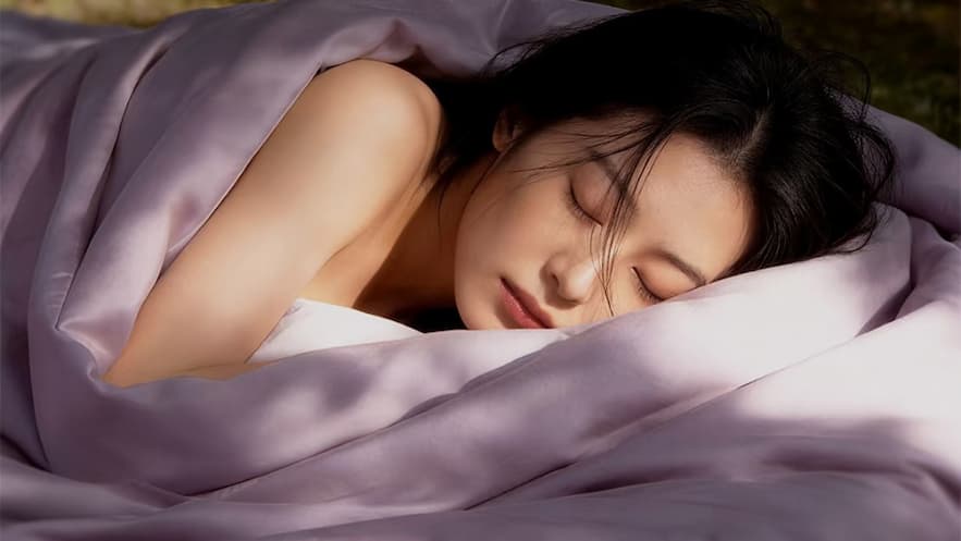 Why Silk Sleep Cooler