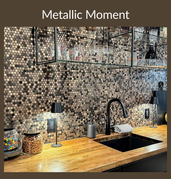 Metallic Moment