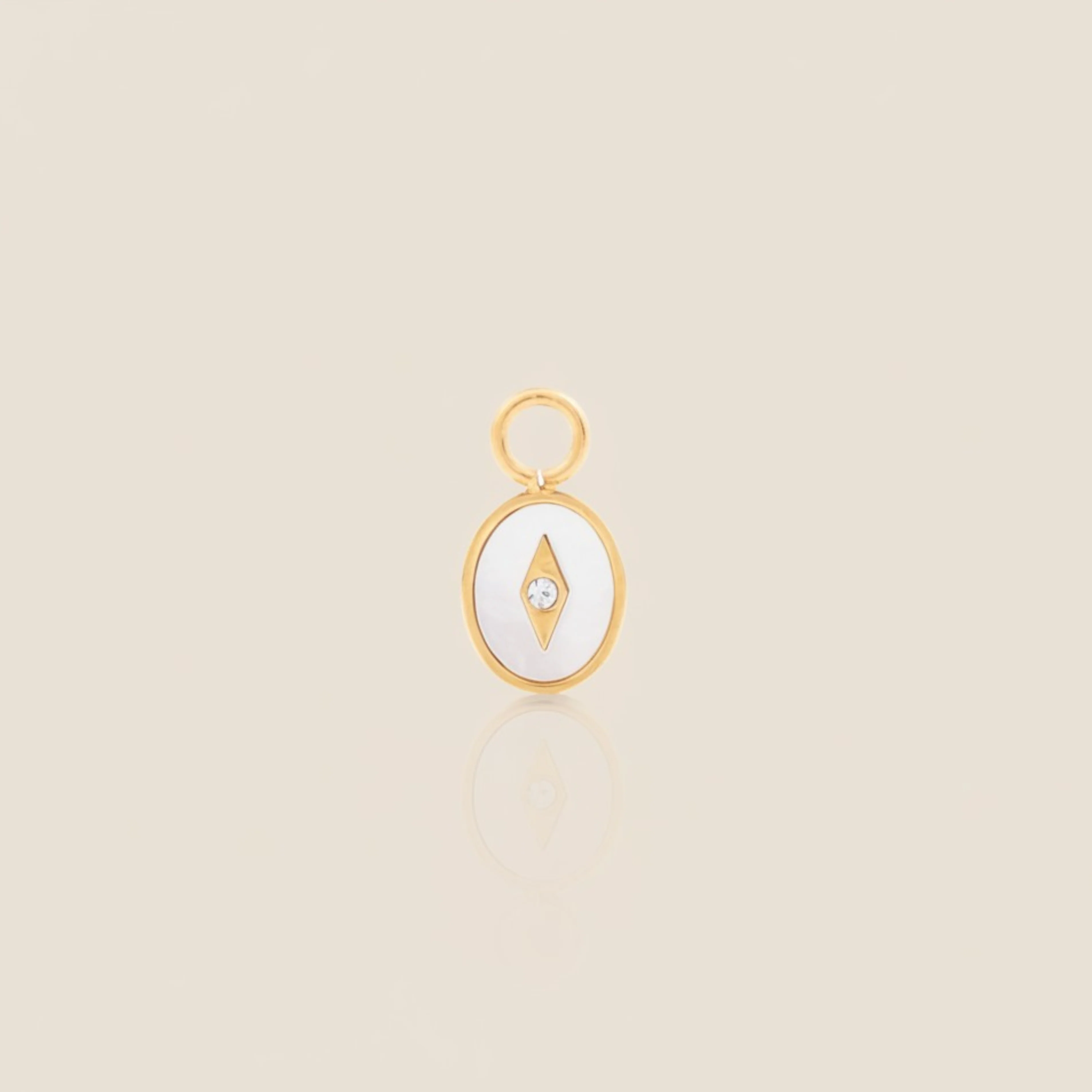 Image of Single Clara Charm