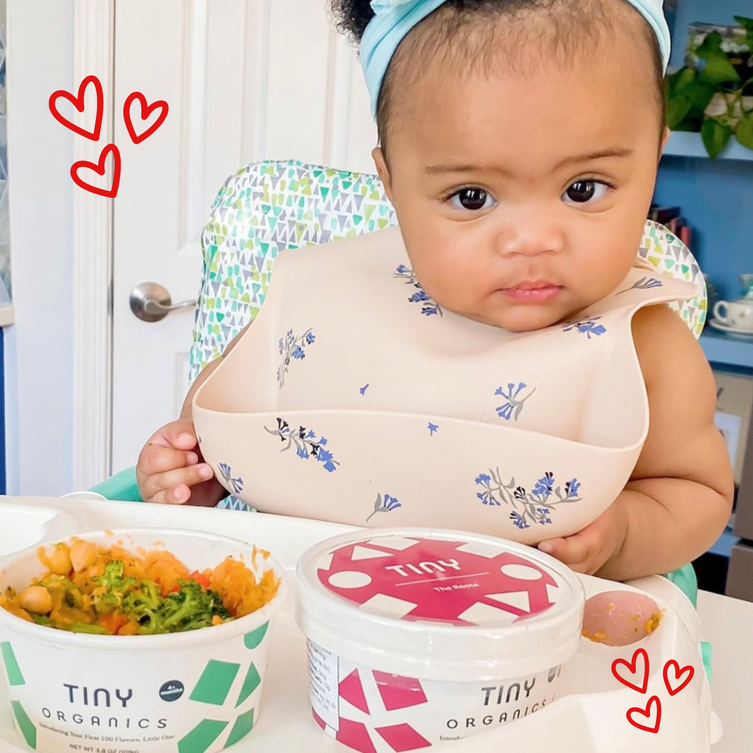 Tiny Organics family mealtime moment