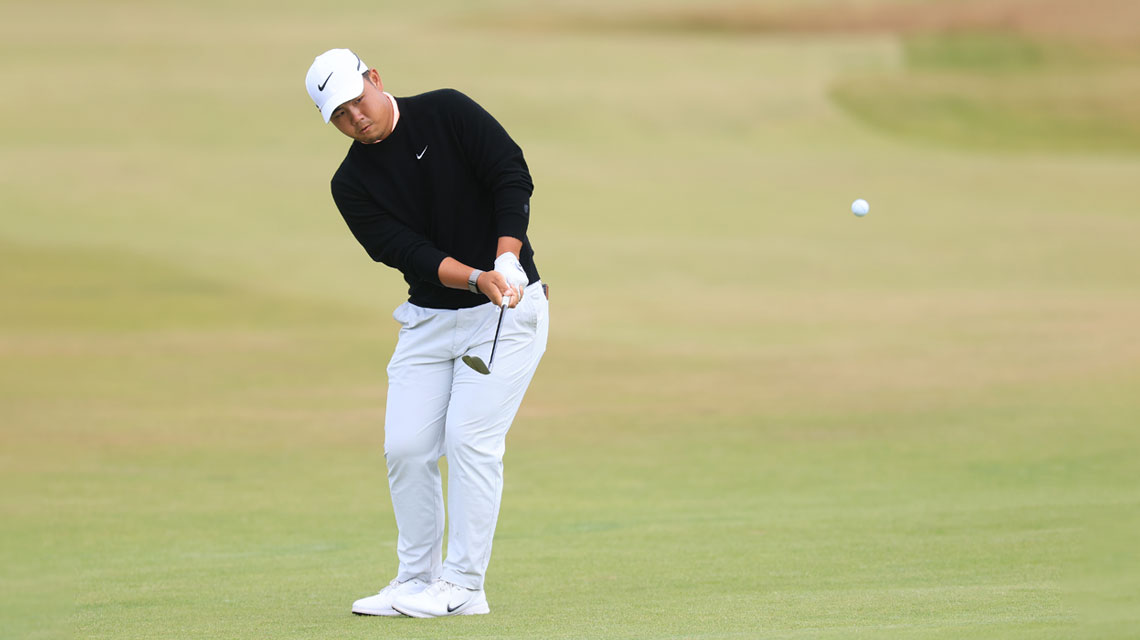 KIM LEADS FIELD IN SCRAMBLING WITH VOKEY WEDGES
