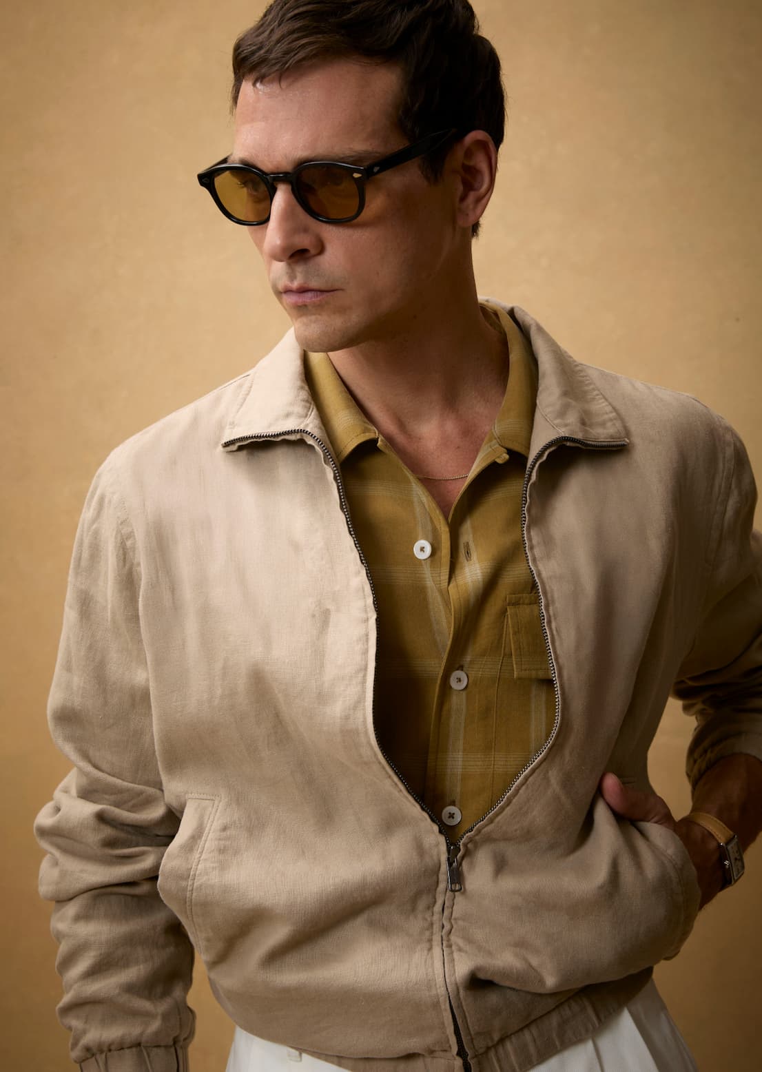 DISCOVER THE LINEN SHOP