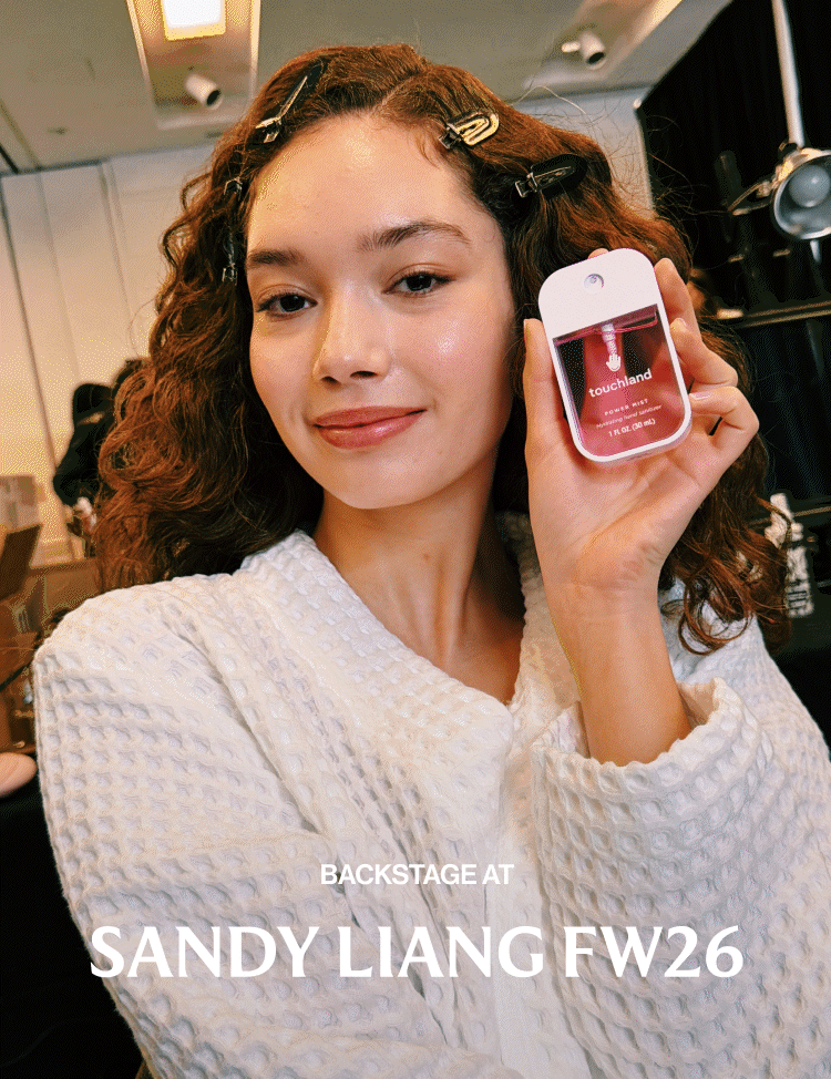 BACKSTAGE AT SANDY LIANG FW26