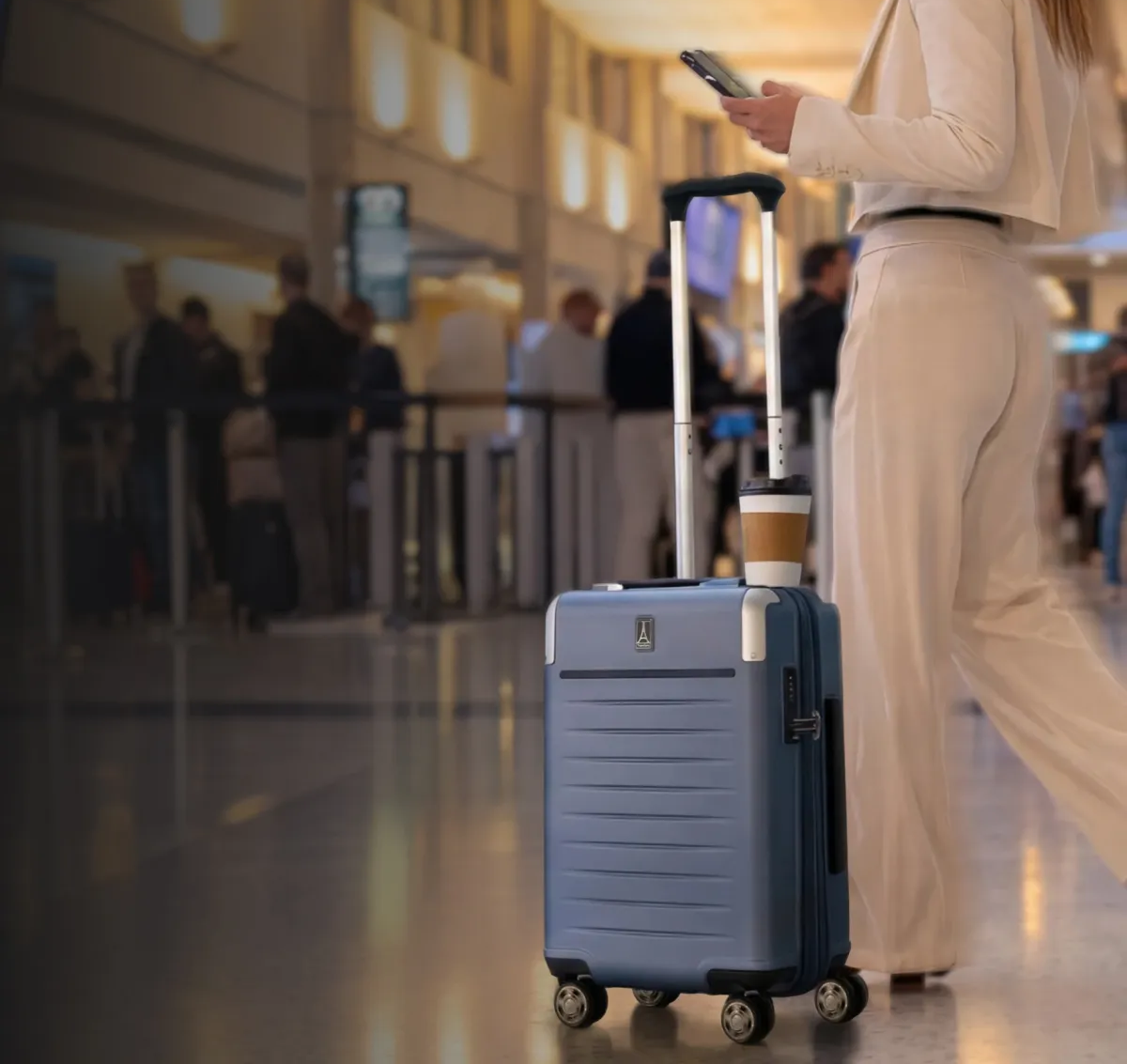 Platinum Elite® Hardside Expandable Carry-On 