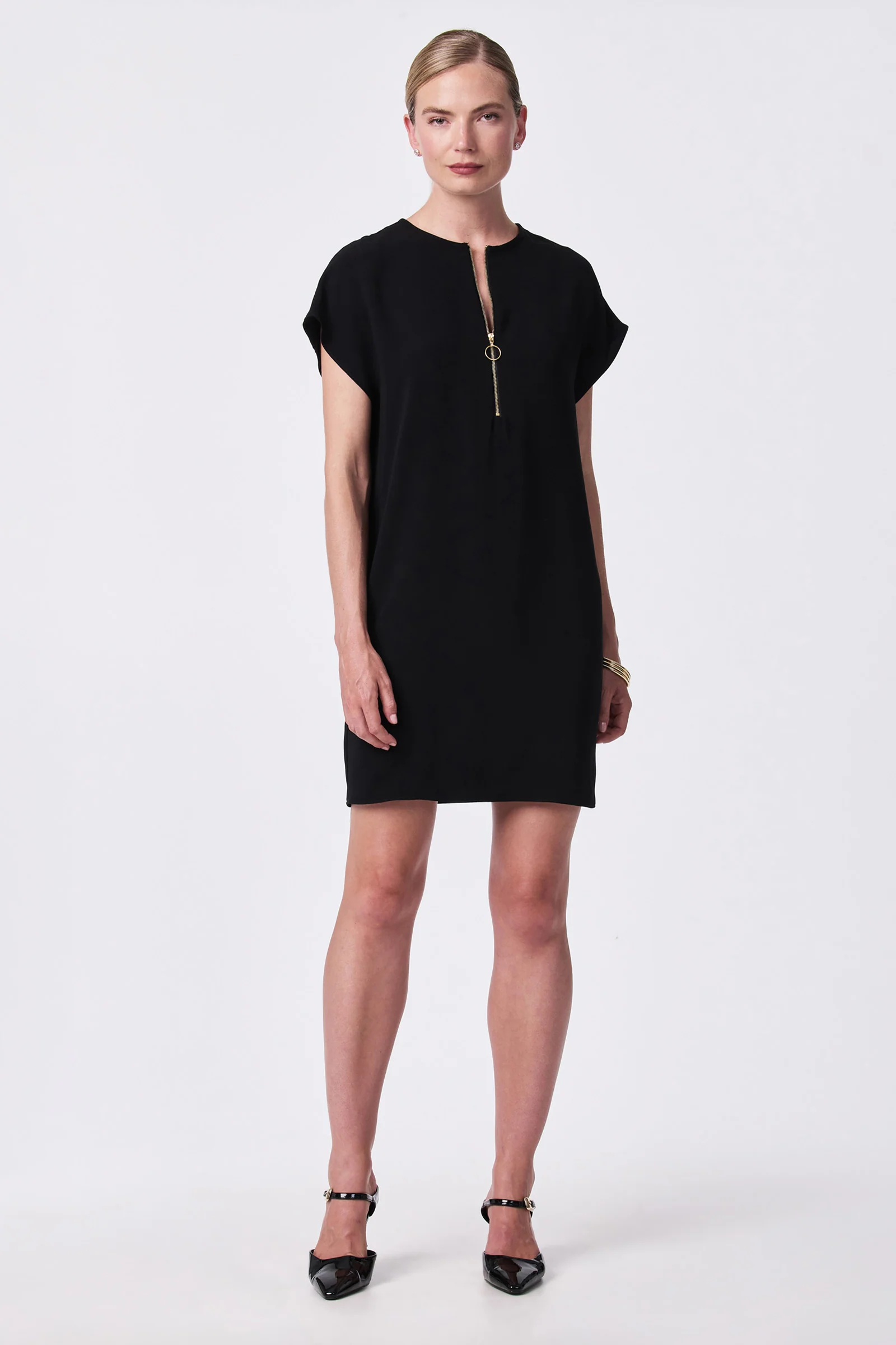 Image of Hasil Short-Sleeve Shift Dress