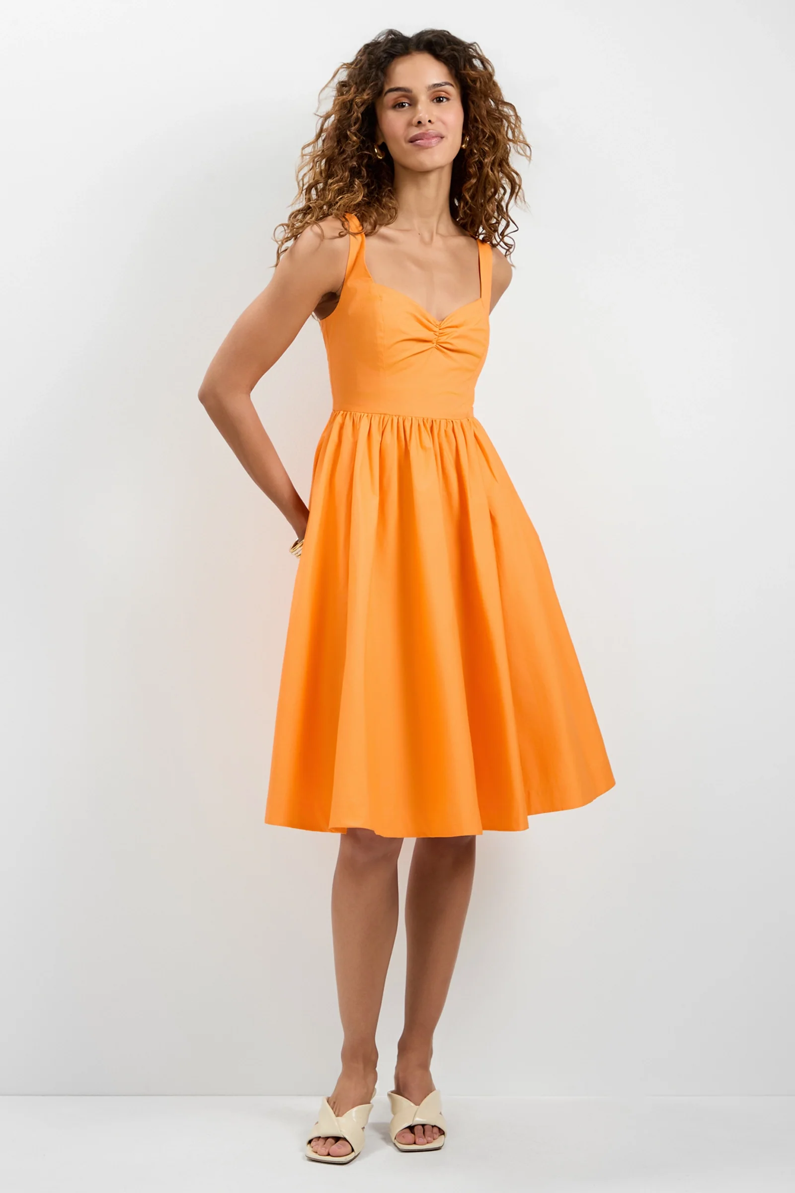 Image of Mirabello Sweetheart Neck Midi Dress