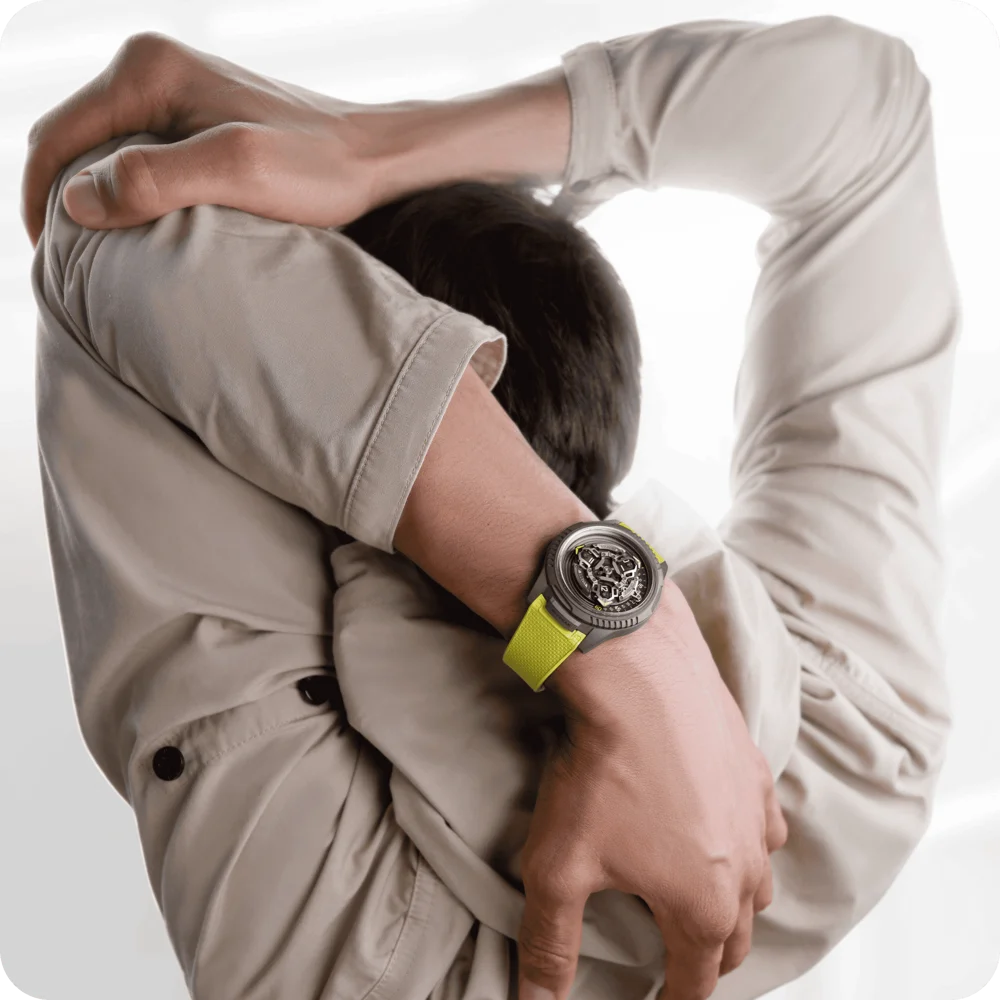 URFREAK-On-The-Wrist