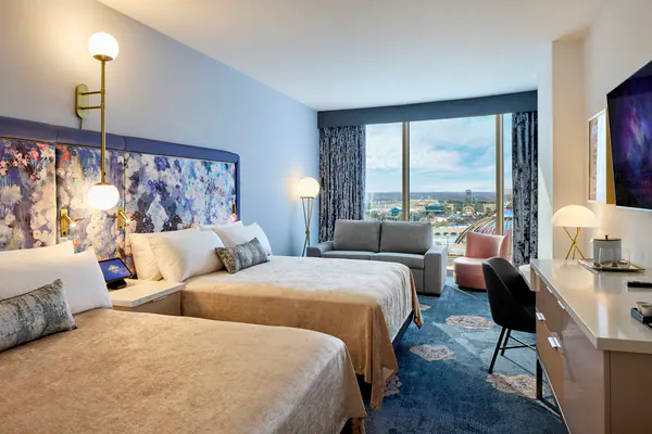 Helios Standard 2 Queen Beds room overlooking Celestial Park