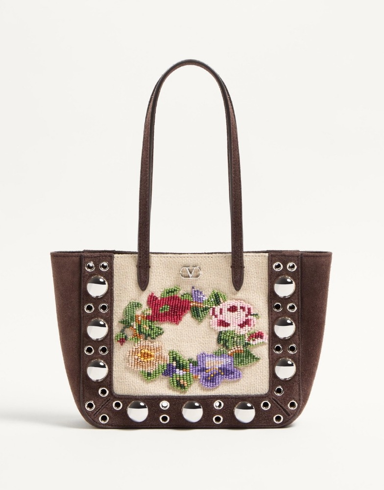 https://www.valentino.com/product-WB0R89YDT_RCB