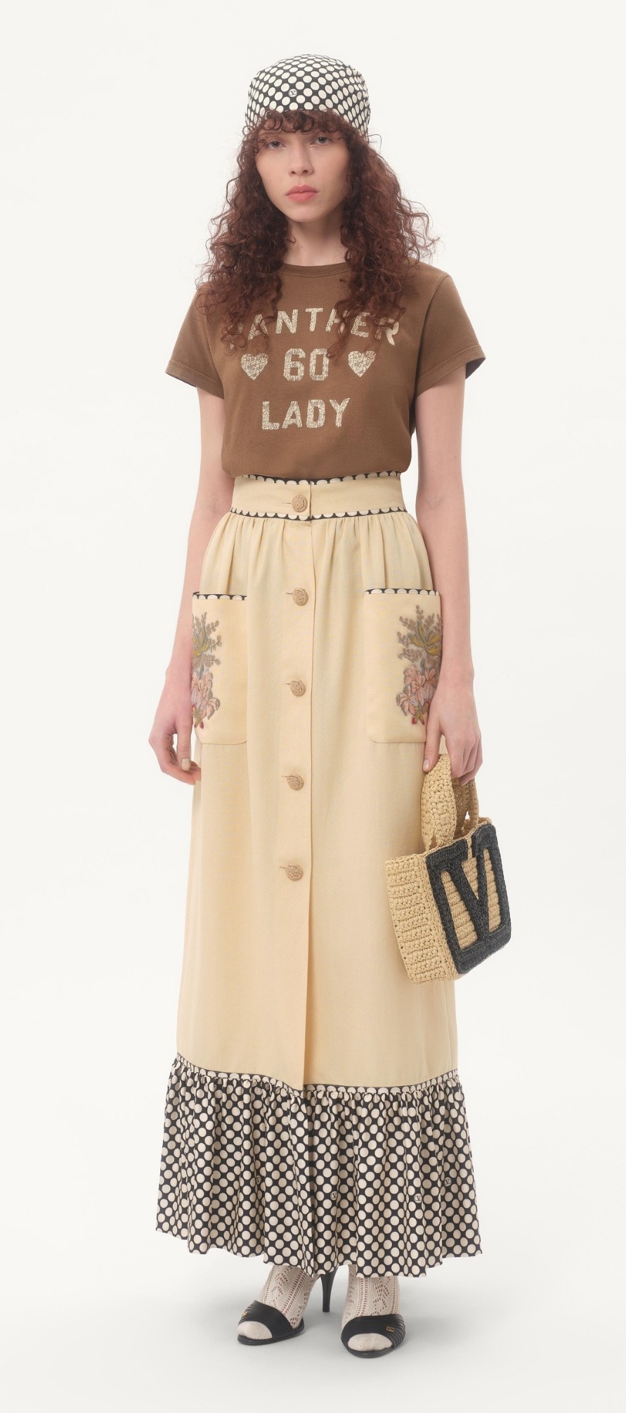 https://www.valentino.com/experience/valentino-ete-fou-capsule-collection