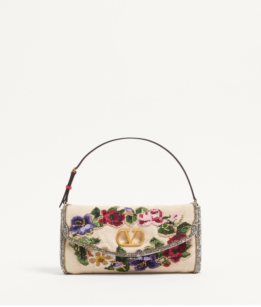 https://www.valentino.com/product-WB0S14YTJ_Z26