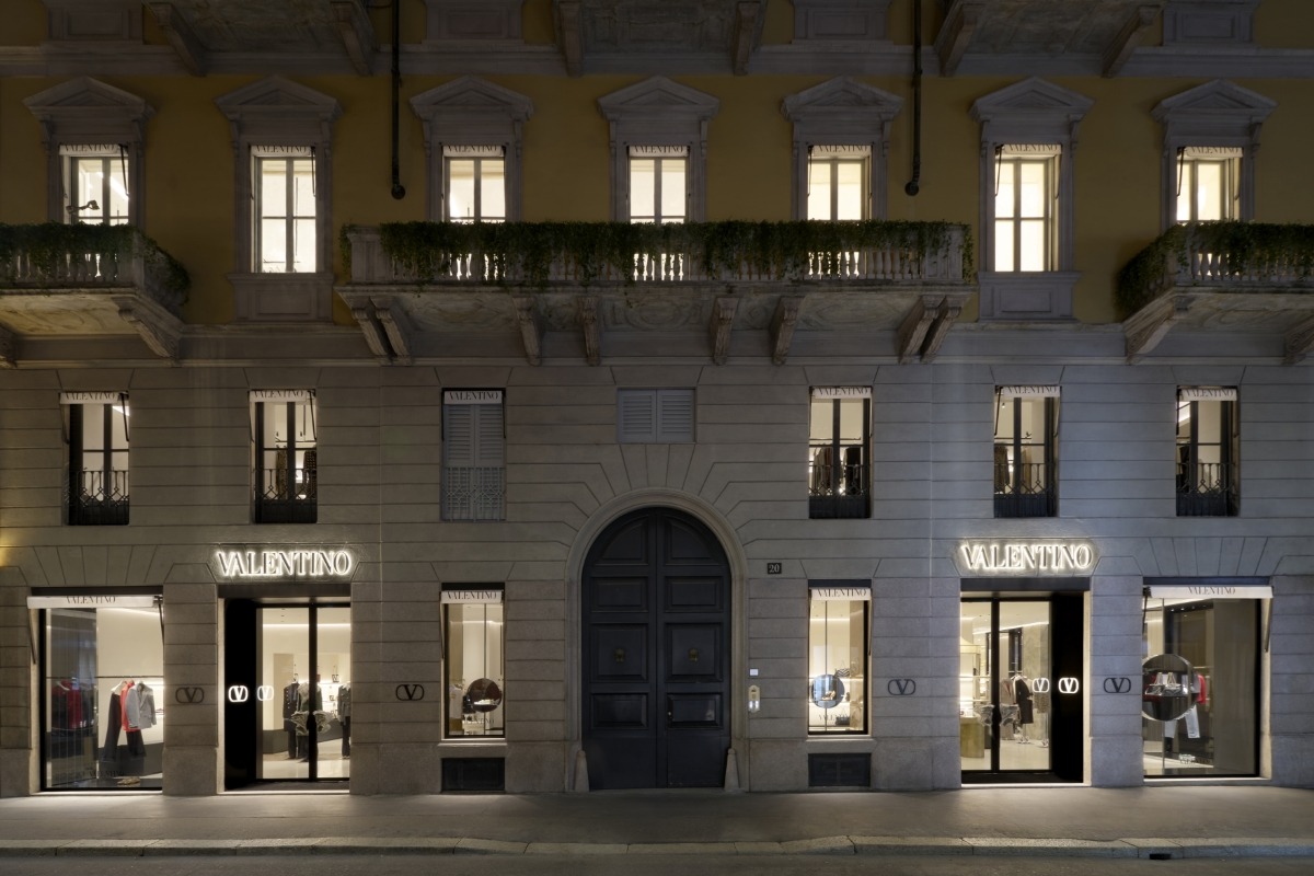 A Return to Monte Napoleone