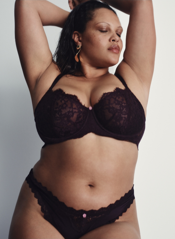 Dream Angels Wicked Bra&nbsp;&nbsp;&nbsp;1,500+ 5-Star Reviews (& Counting)&nbsp;&nbsp;Get the look and feel you want thanks to an innovative sling that gives you lift without padding and new, dreamy fall colors.Shop Unlined Bras >Shop Best-Selling Bras >﻿[reviews]Gives me the perfect amount of lift without feeling uncomfortable. I can even wear it under tank tops—definitely a 10/10!﻿Absolutely love the quality, color, and fit!&nbsp;So comfy and fits perfectly—I love it!&nbsp;I have three different colors of this bra! It's one of my favorites because it's extremely comfortable and supportive. 