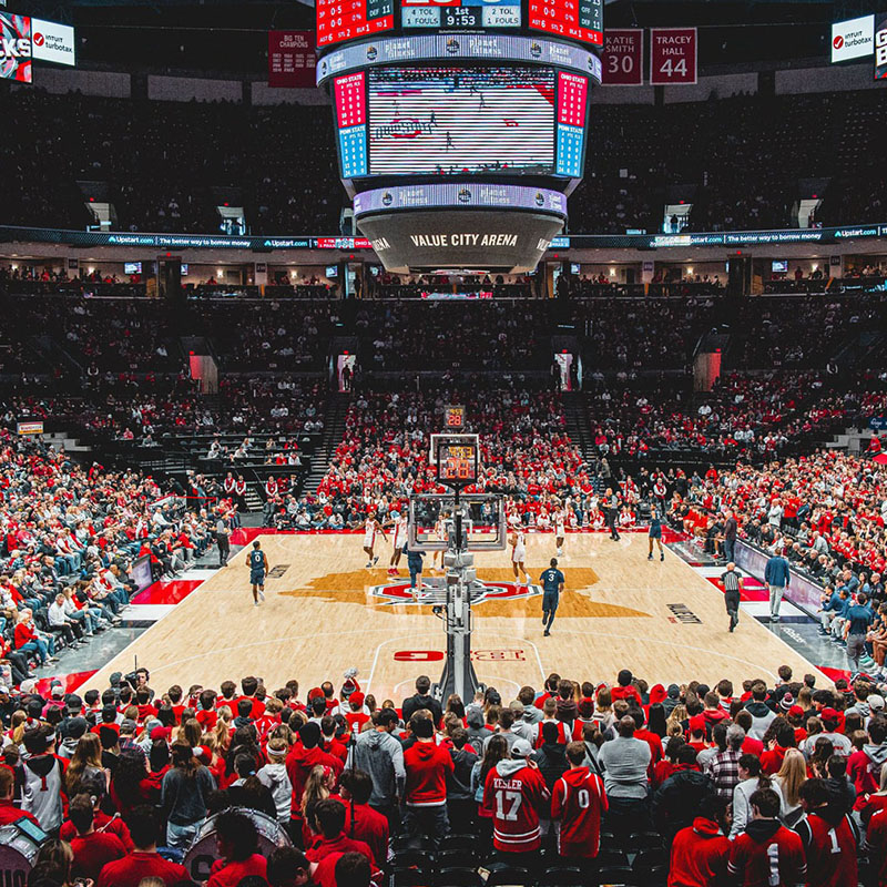 Image of fans at the Schottenstein Center.