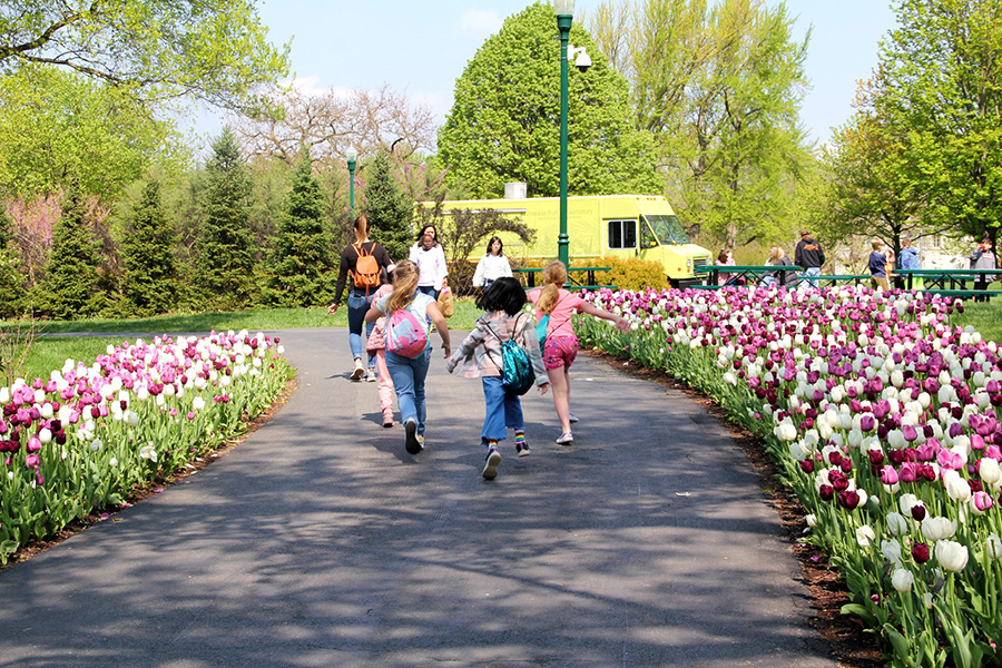 Image of children at Franklin Park Conservatory