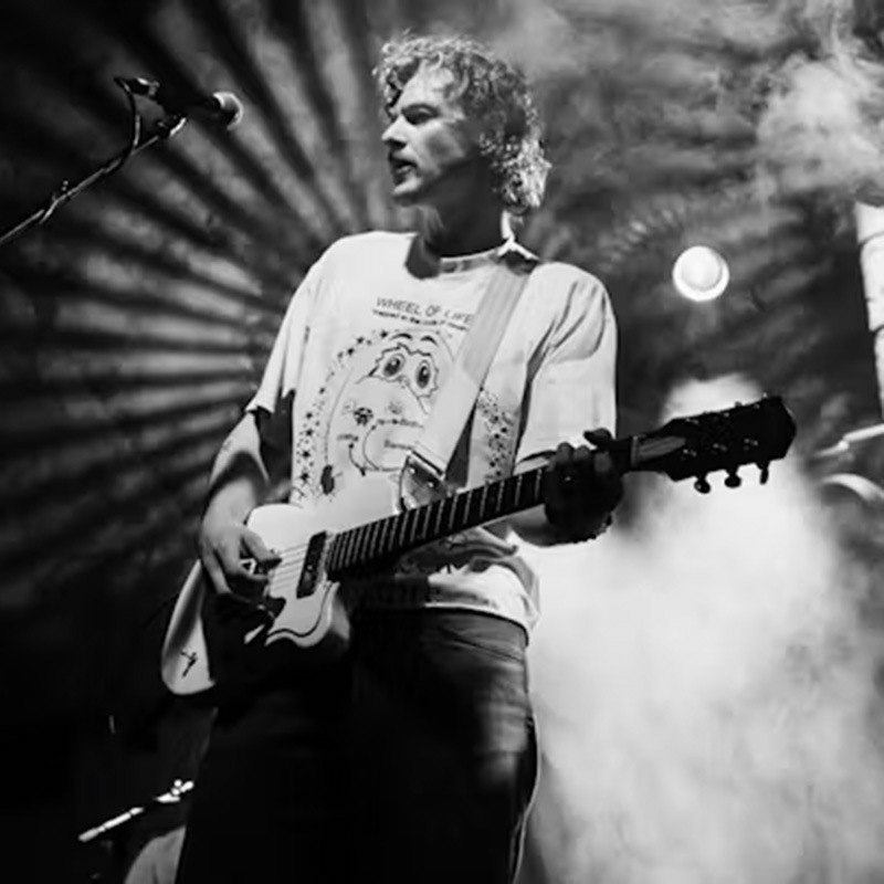 Image of guitarist from Houndmouth.