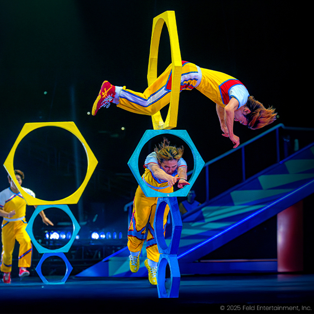 Image of circus performers.