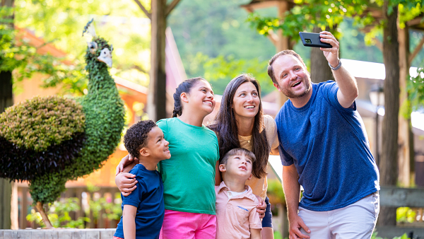 Dollywood Theme Park | Flower & Food Festival Presented By Covenant Health