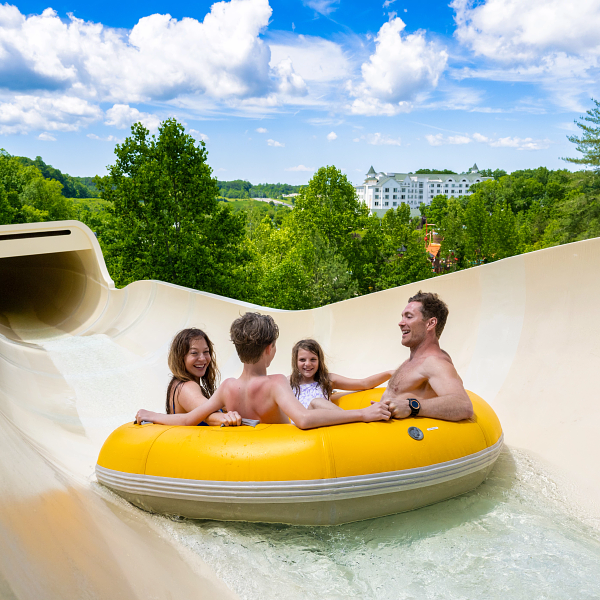 Dollywood's SPlash Country | Big Bear Plunge
