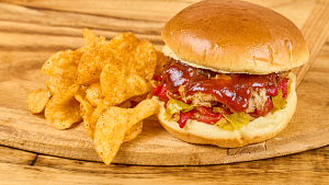 Apple Cider BBQ Sandwich with Chips