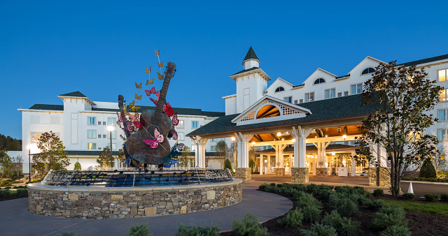 Dollywood's DreamMore Resort And Spa