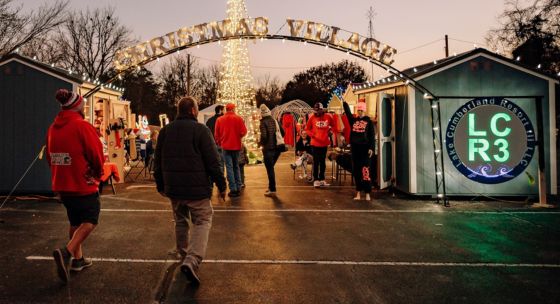 The New Vendor Village	at Christmas
