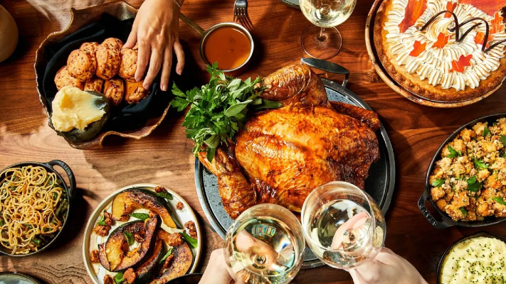 LA Hotel Thanksgiving Specials