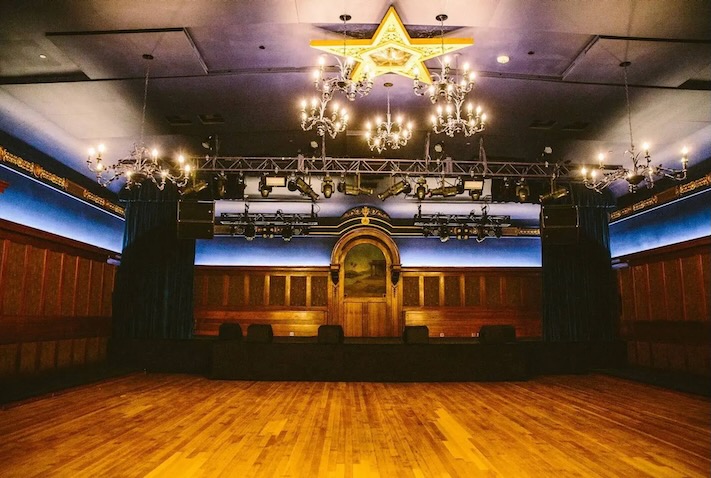 Punk Rock Karaoke Lodge Room