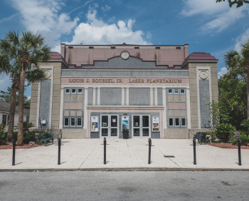 An image of the Planetarium in Kenner, Louisiana.