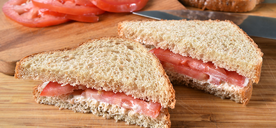 A tomato sandwich.