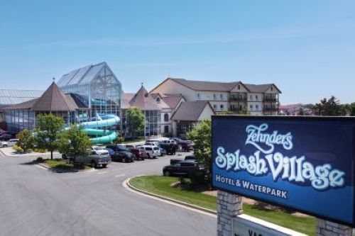 Zehnders Splash Village