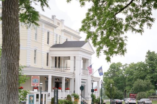Perry Hotel