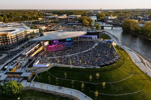 Acrisure Amphitheater