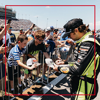 Cracker Barrel 400