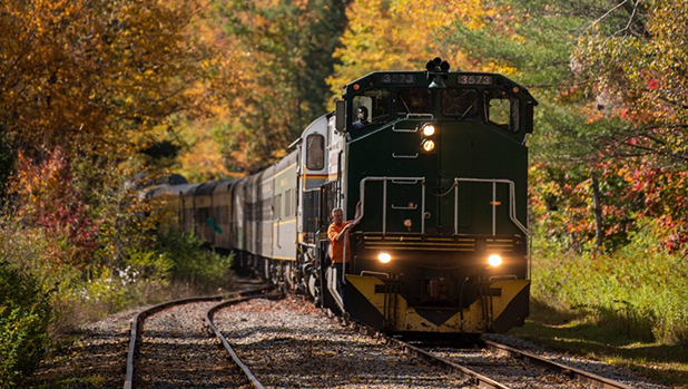 Adirondack Railroad foliage train ride 