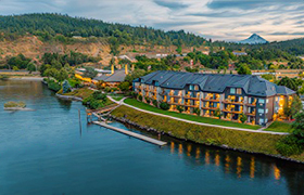 Hood River Inn