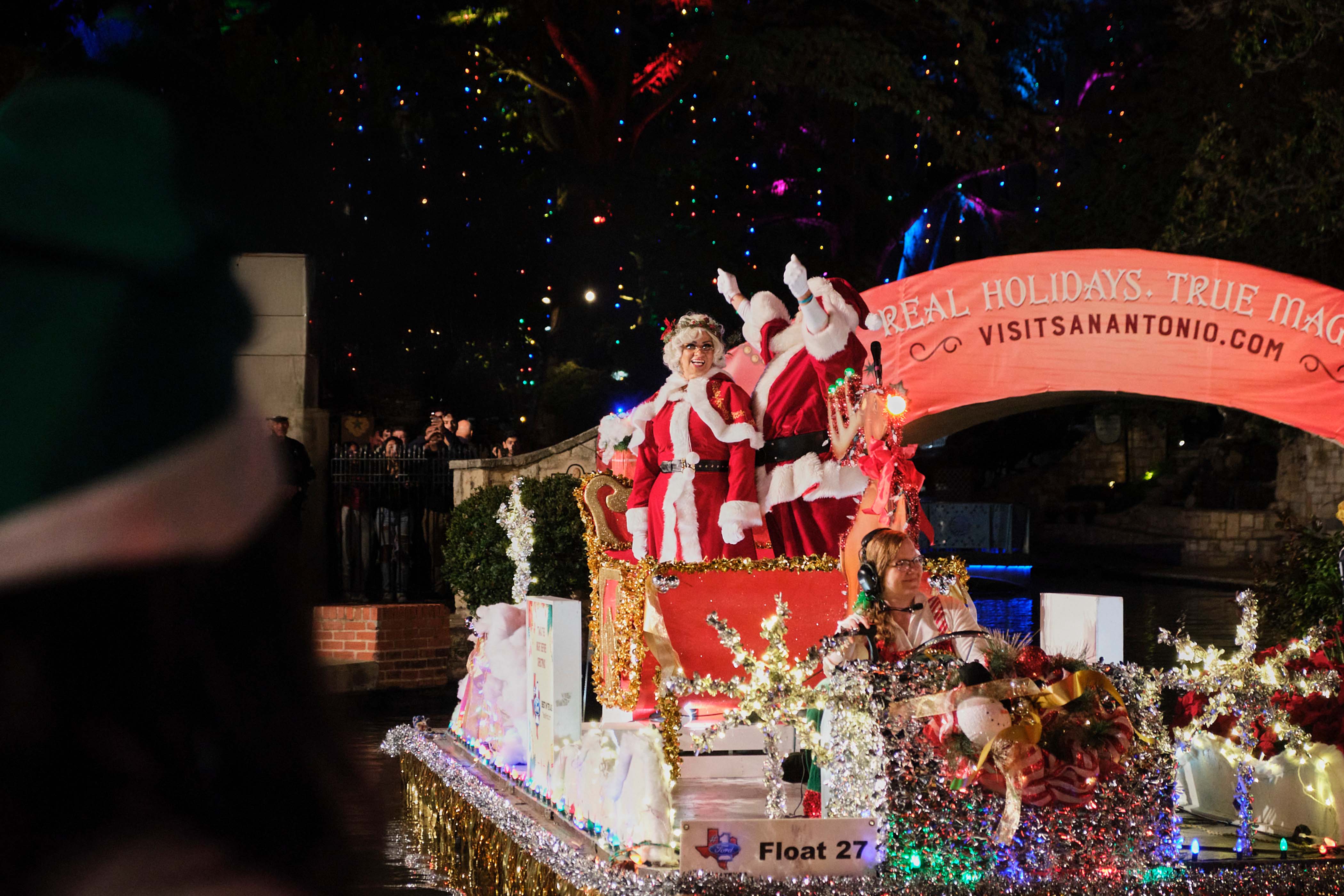 Holiday River Parade